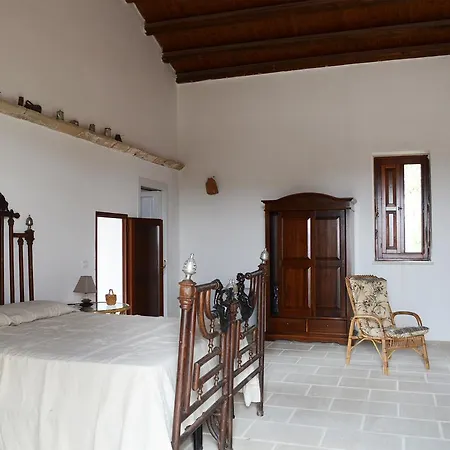 Casino De Viti - Dimora Storica Con Piscina فيلة